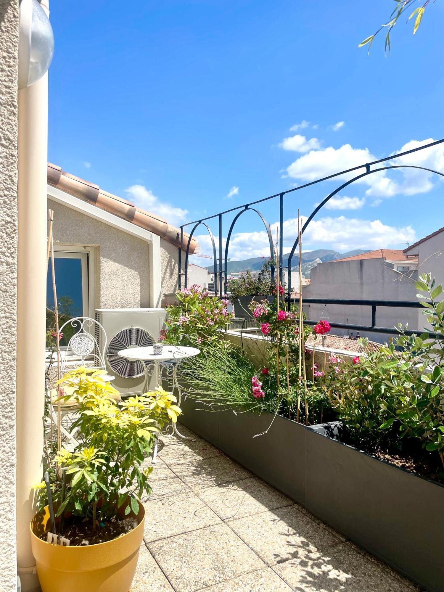 Prado Spacious And Sunny Loft In Marseilles Exterior foto